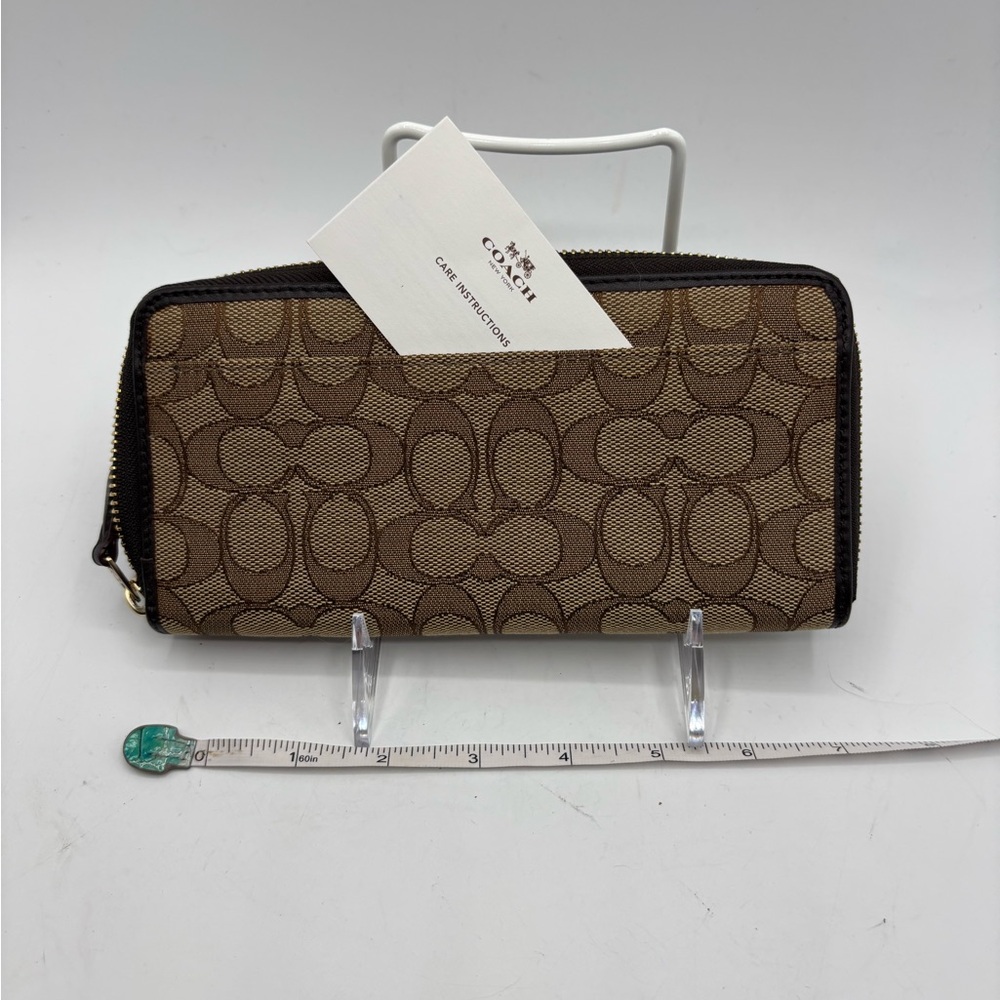 Coach Brown and Tan Signature Zip Wallet - Picture 8 of 13
